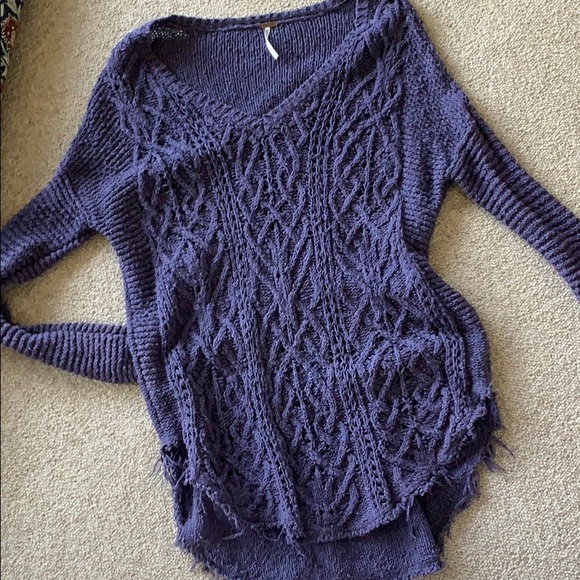 Sweater - Picture 1 of 3